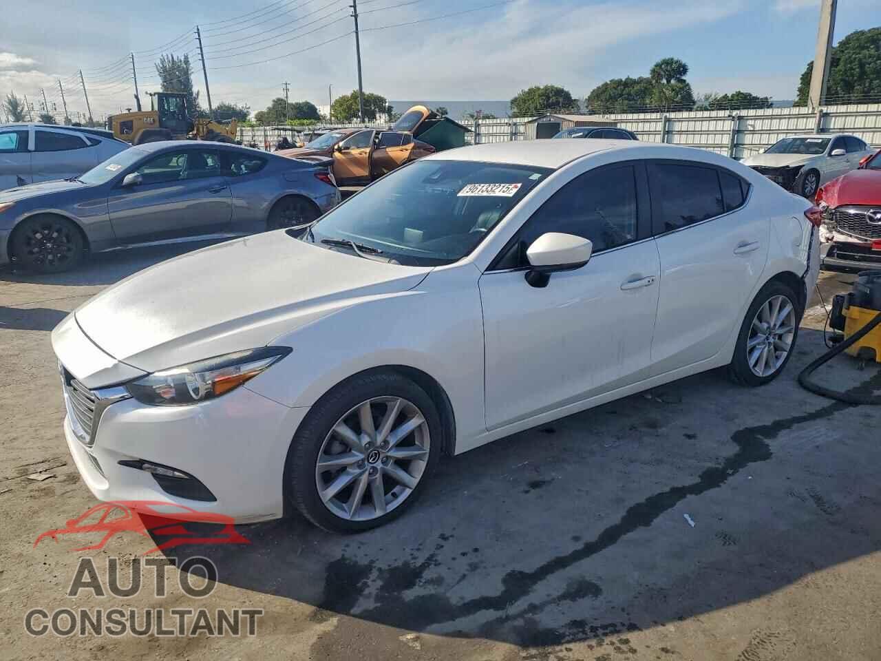 MAZDA 3 2017 - 3MZBN1V79HM105454