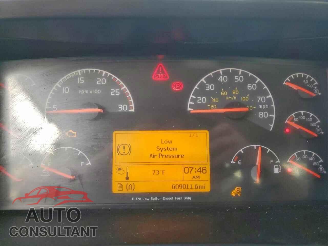 VOLVO All Models 2013 - 4V5RC9DG2DN563117