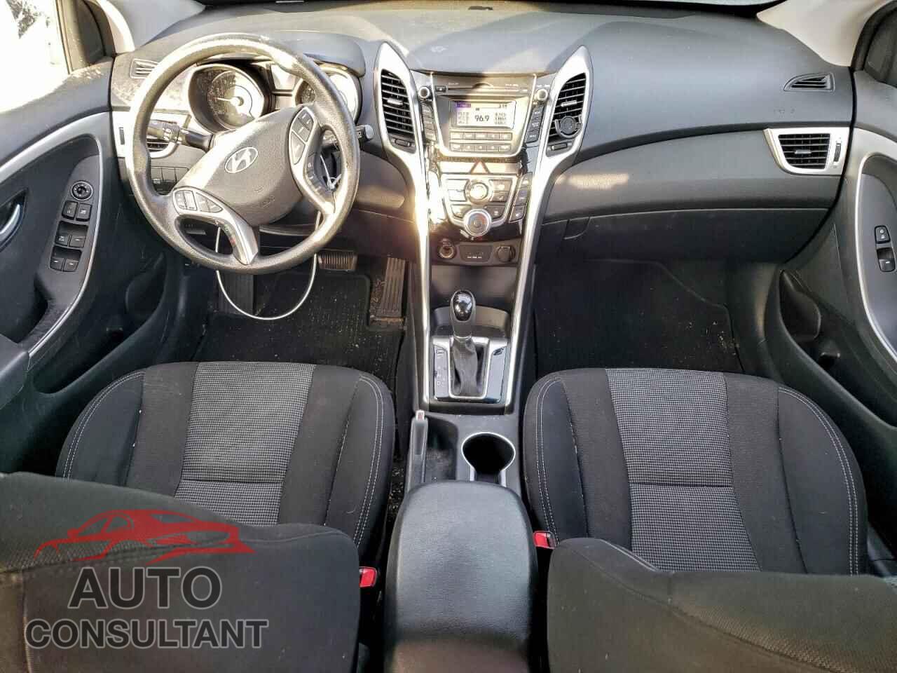 HYUNDAI ELANTRA 2013 - KMHD35LE3DU114596