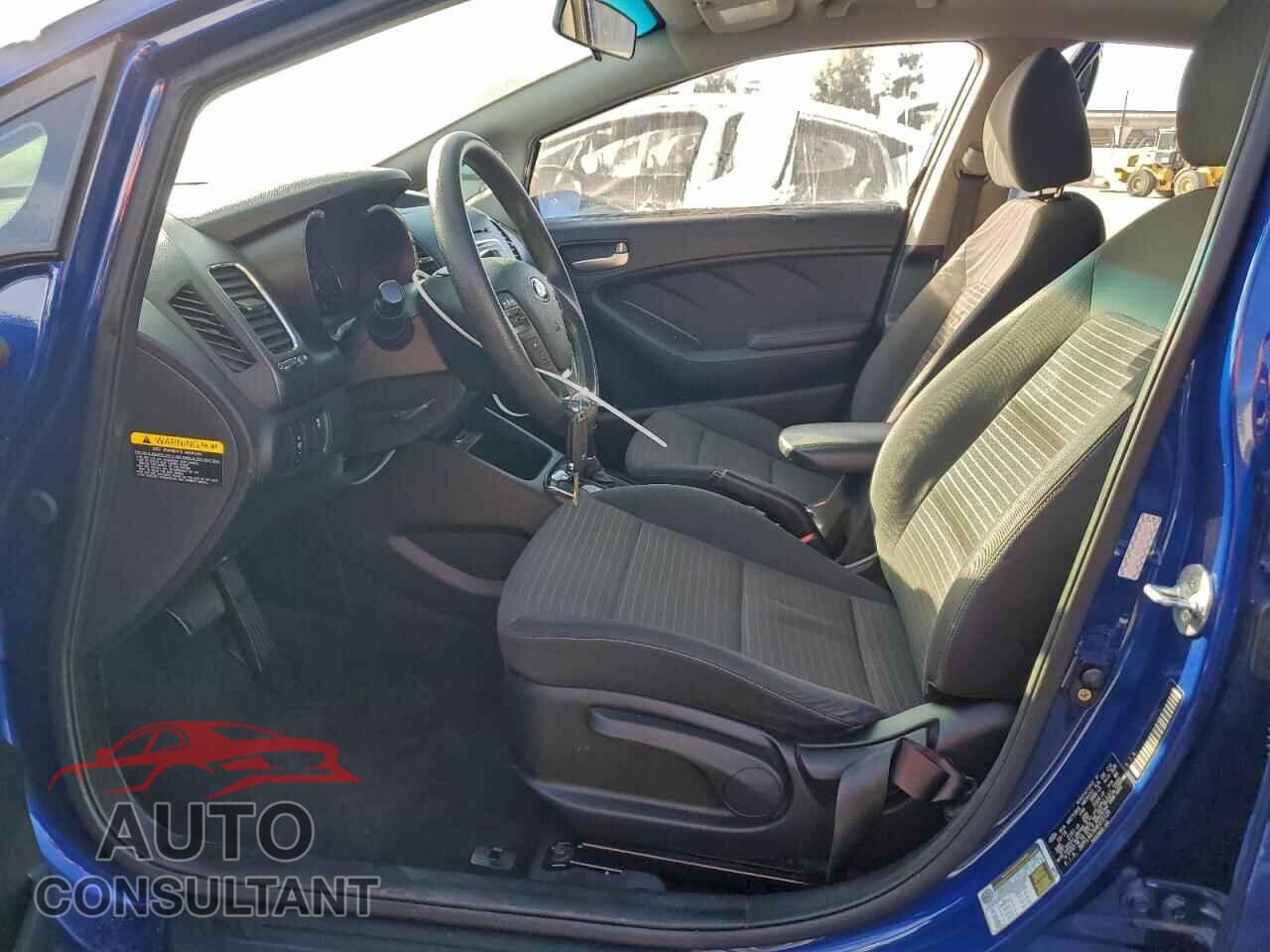 KIA FORTE 2017 - 3KPFL4A76HE072120