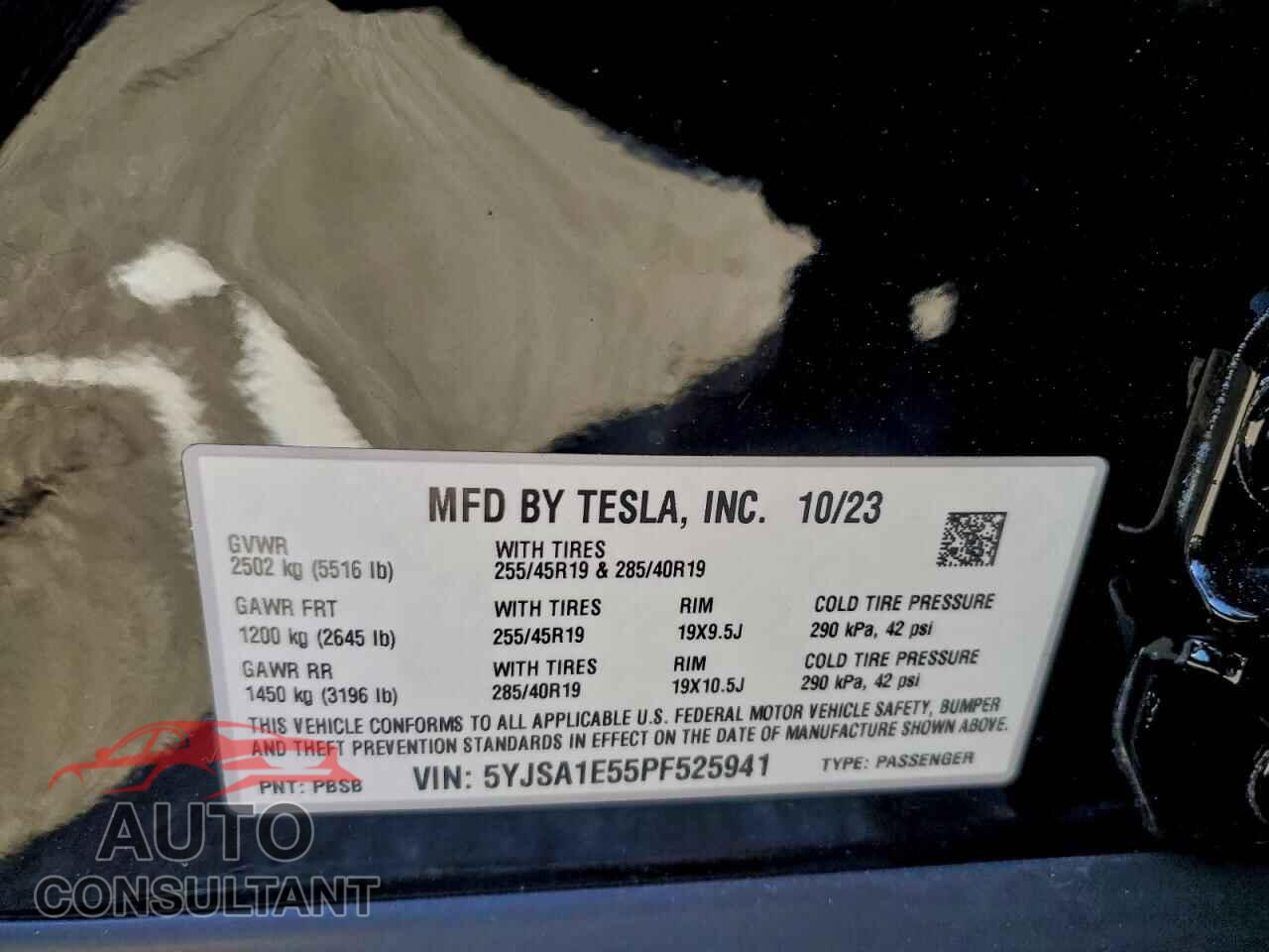 TESLA MODEL S 2023 - 5YJSA1E55PF525941