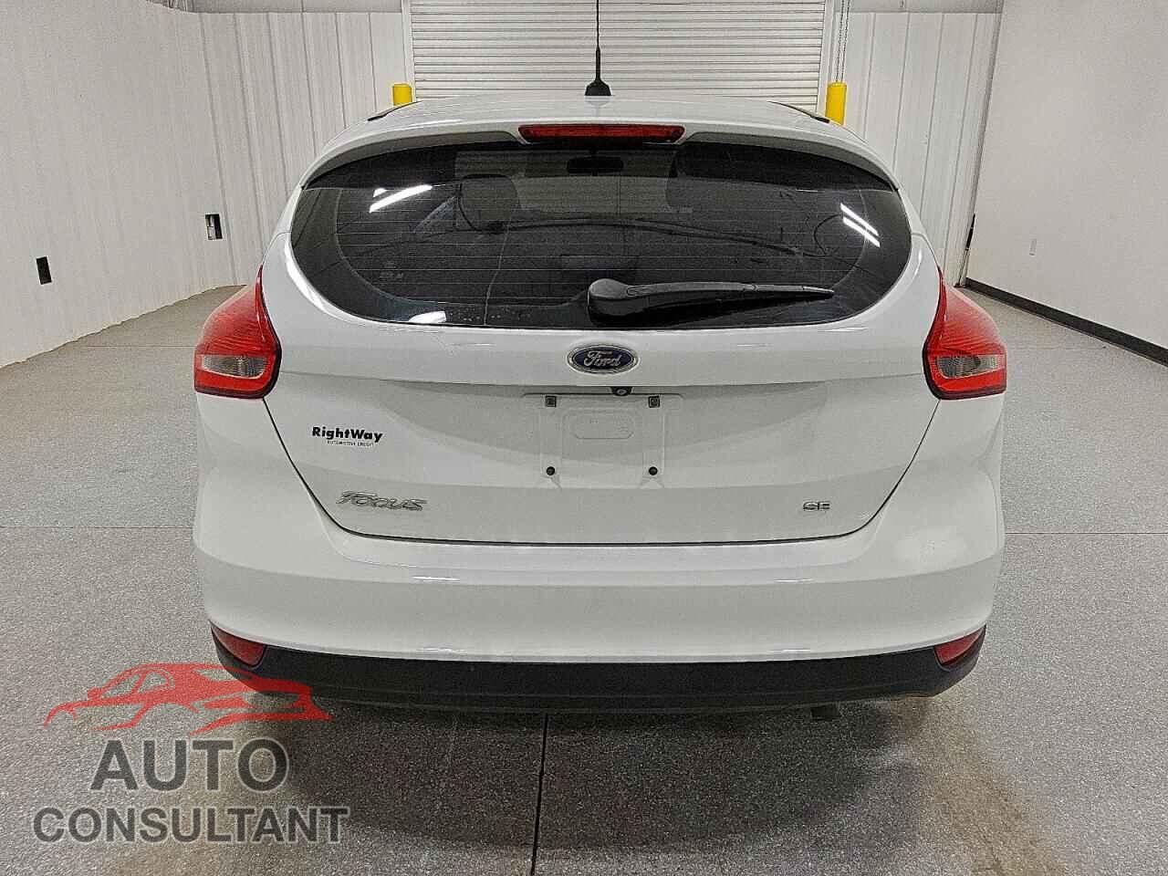 FORD FOCUS 2017 - 1FADP3K25HL315065