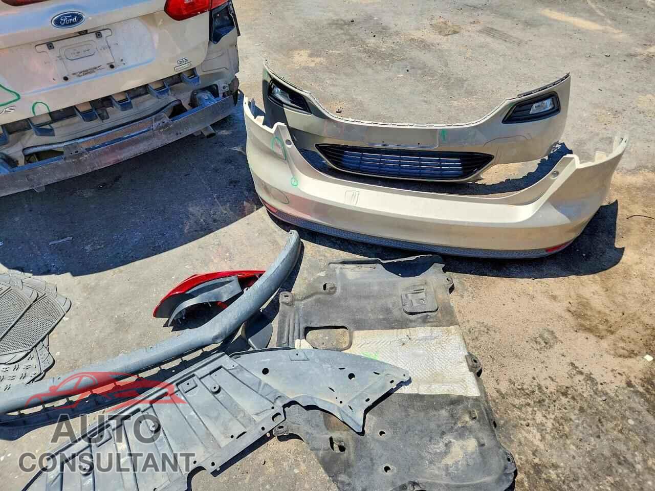 FORD FOCUS 2017 - 1FADP3FE9HL214325