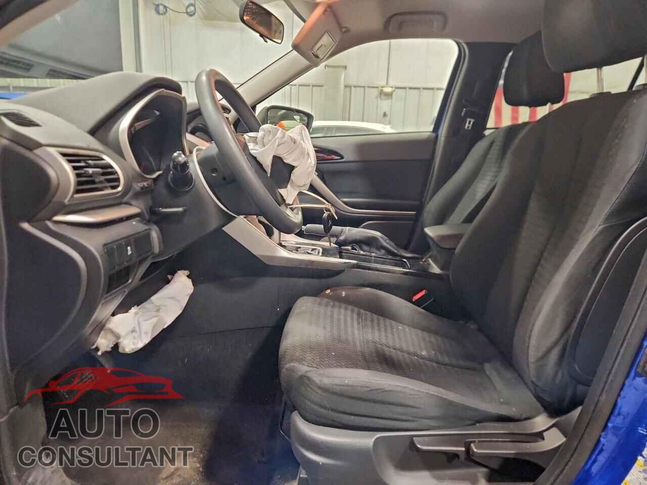 MITSUBISHI ECLIPSE 2018 - JA4AT3AA9JZ045885