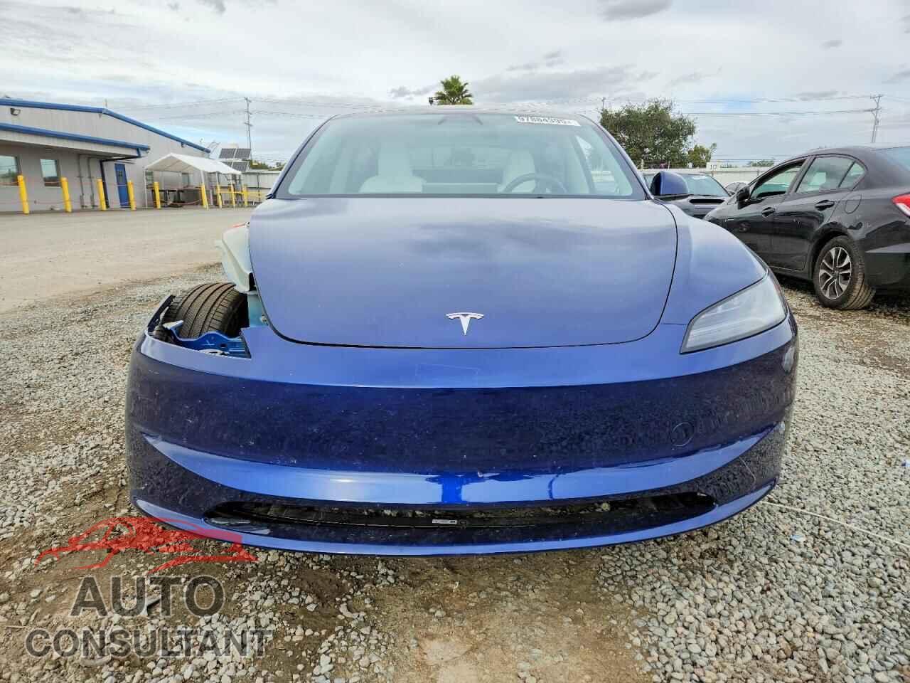 TESLA MODEL 3 2024 - 5YJ3E1EA4RF829285