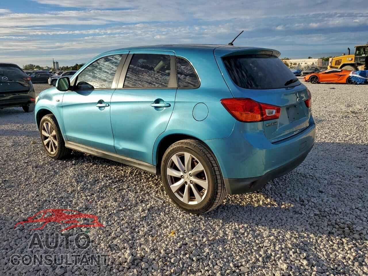 MITSUBISHI OUTLANDER 2013 - 4A4AP3AUXDE022110
