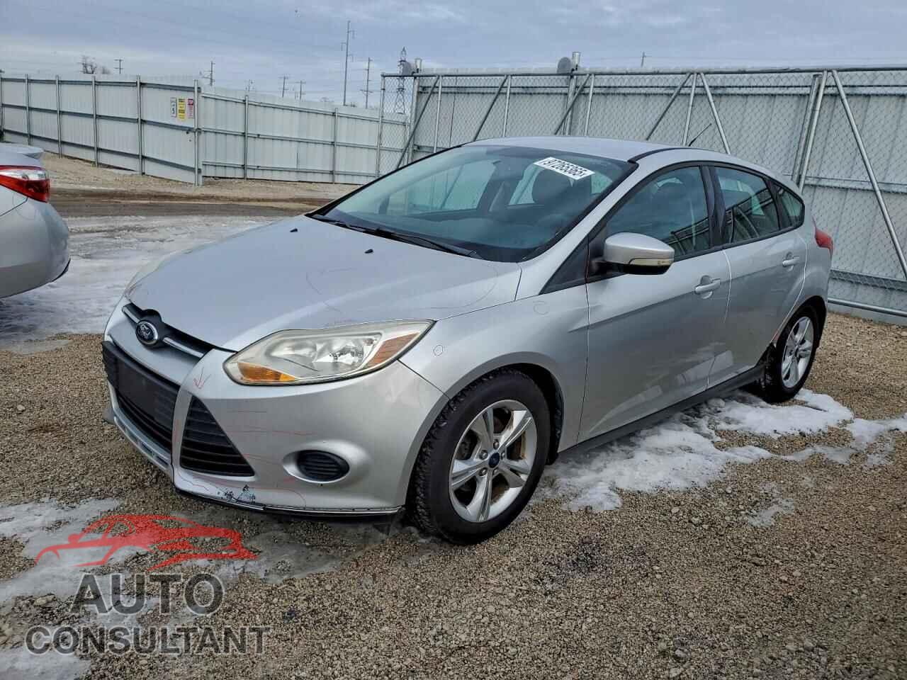 FORD FOCUS 2013 - 1FADP3K28DL325552