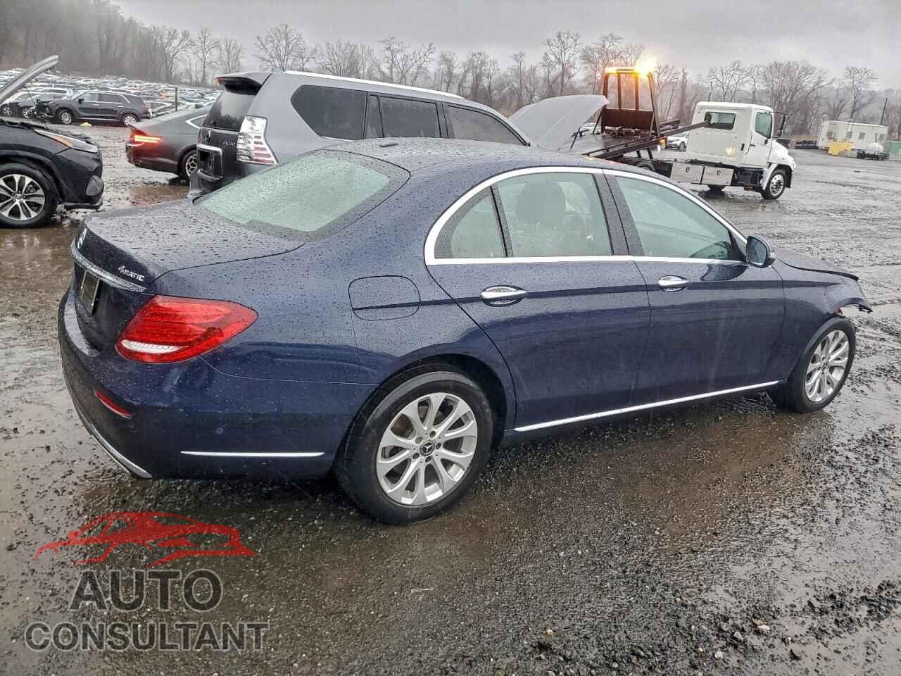 MERCEDES-BENZ E-CLASS 2018 - WDDZF4KB3JA351465