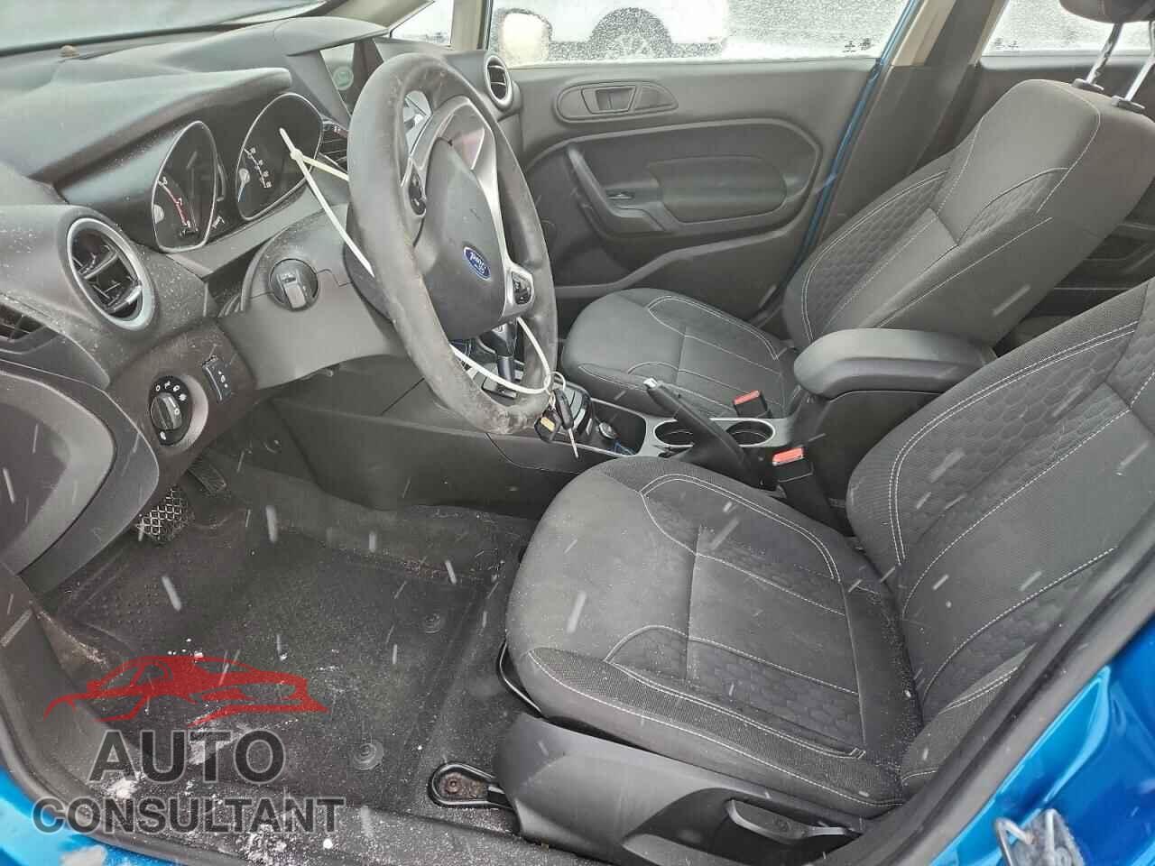 FORD FIESTA 2017 - 3FADP4EJ0HM158584