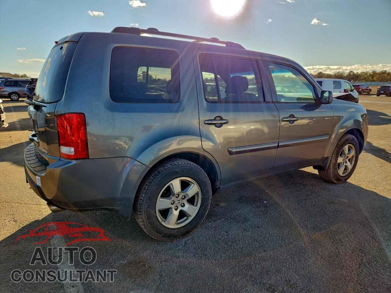 HONDA PILOT 2011 - 5FNYF4H44BB093965