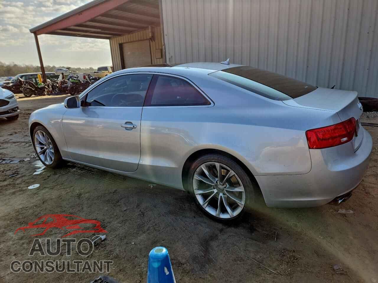 AUDI A5 2013 - WAUCFAFR4DA054583