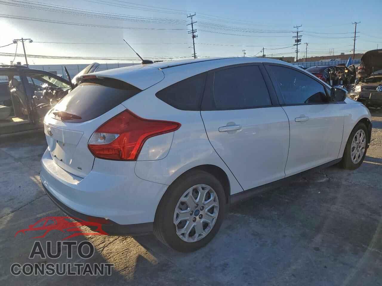 FORD FOCUS 2012 - 1FAHP3K21CL262911