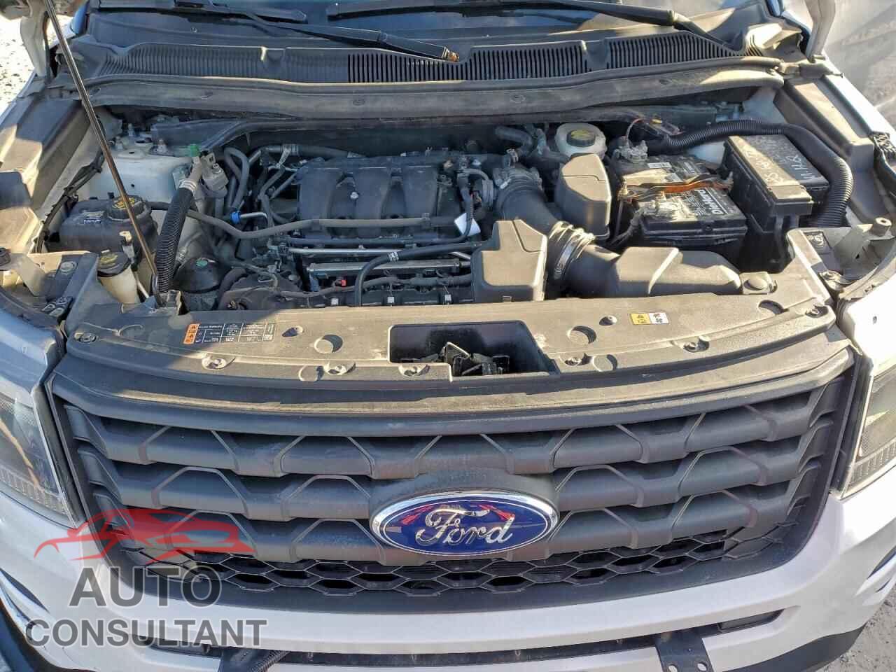 FORD EXPLORER 2018 - 1FM5K8AR7JGB92226