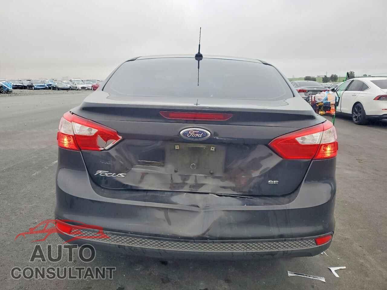 FORD FOCUS 2014 - 1FADP3F26EL156403