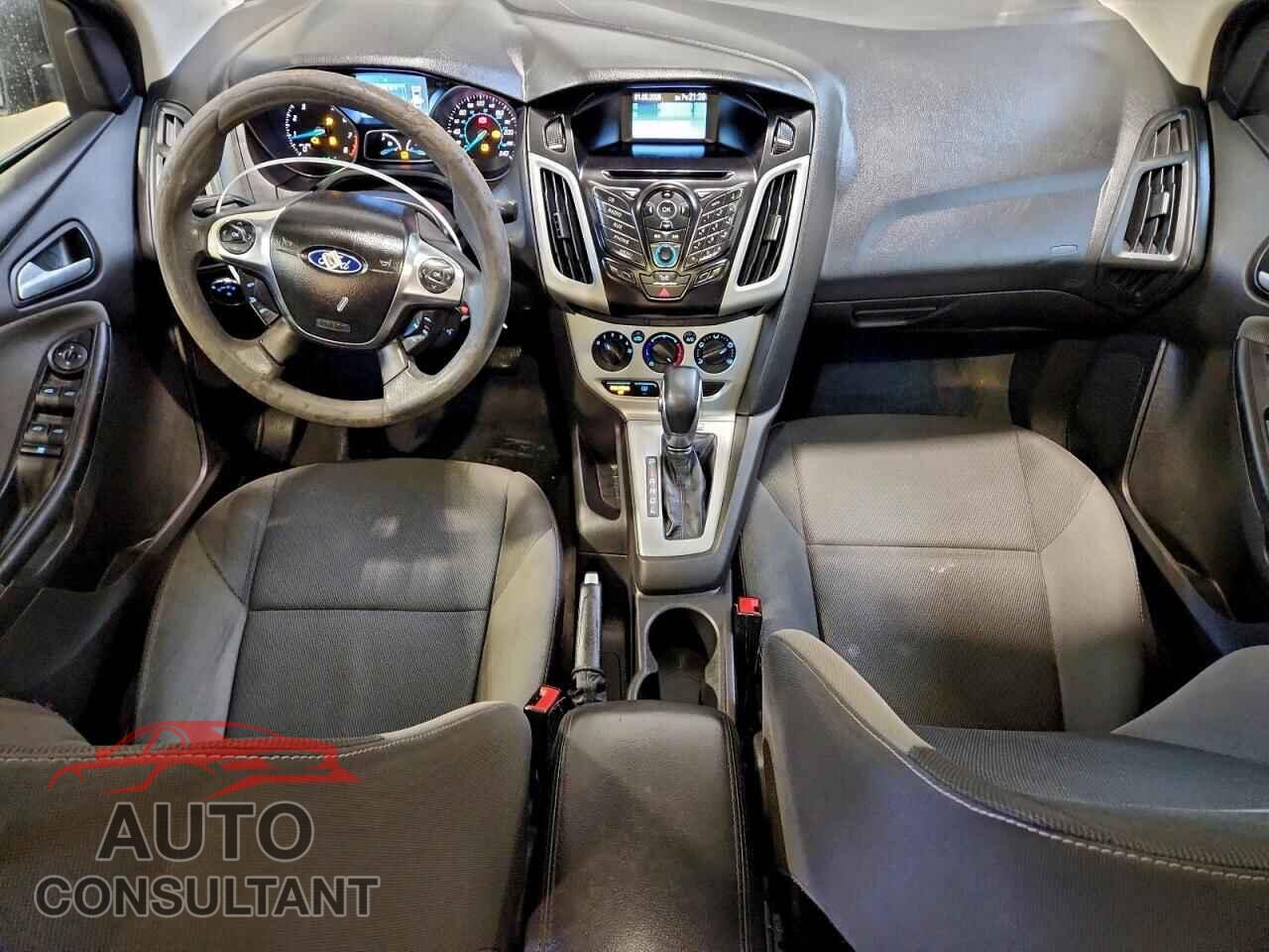 FORD FOCUS 2012 - 1FAHP3F25CL202382