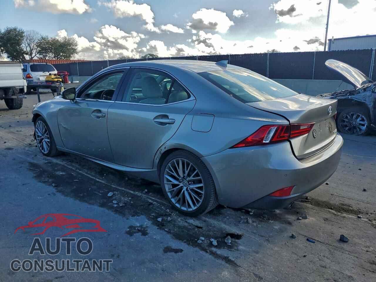 LEXUS IS 2014 - JTHBF1D24E5021421