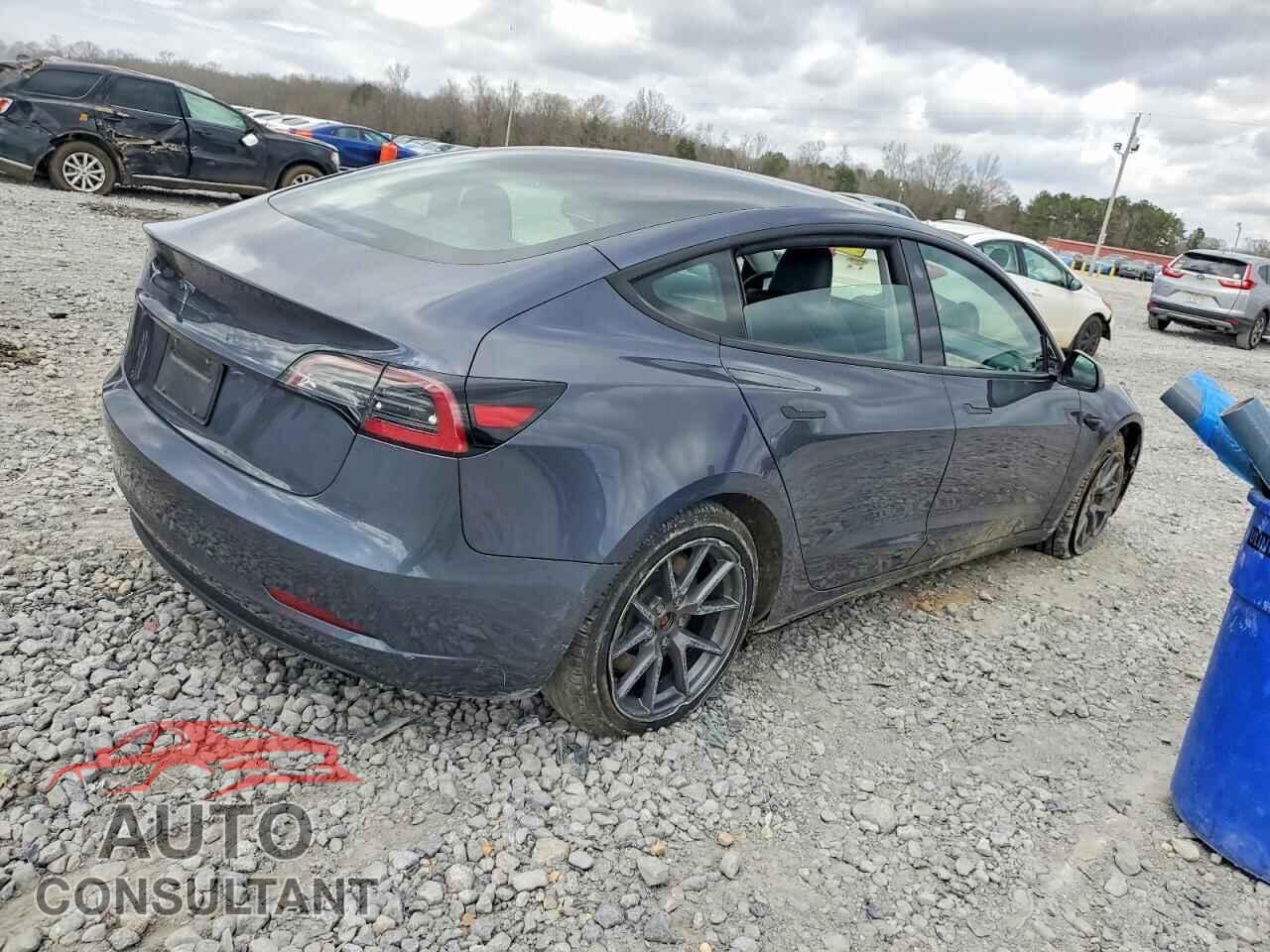 TESLA MODEL 3 2023 - 5YJ3E1EAXPF565602