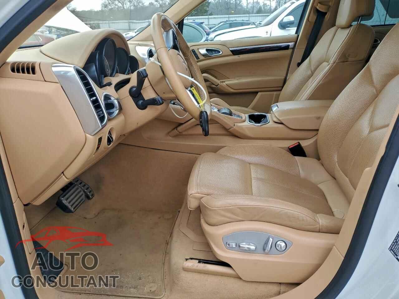 PORSCHE CAYENNE 2017 - WP1AE2A20HLA69345