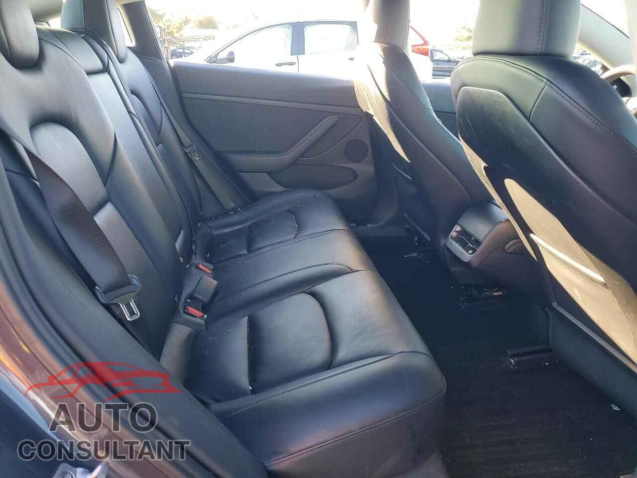 TESLA MODEL 3 2023 - 5YJ3E1EA1PF613990