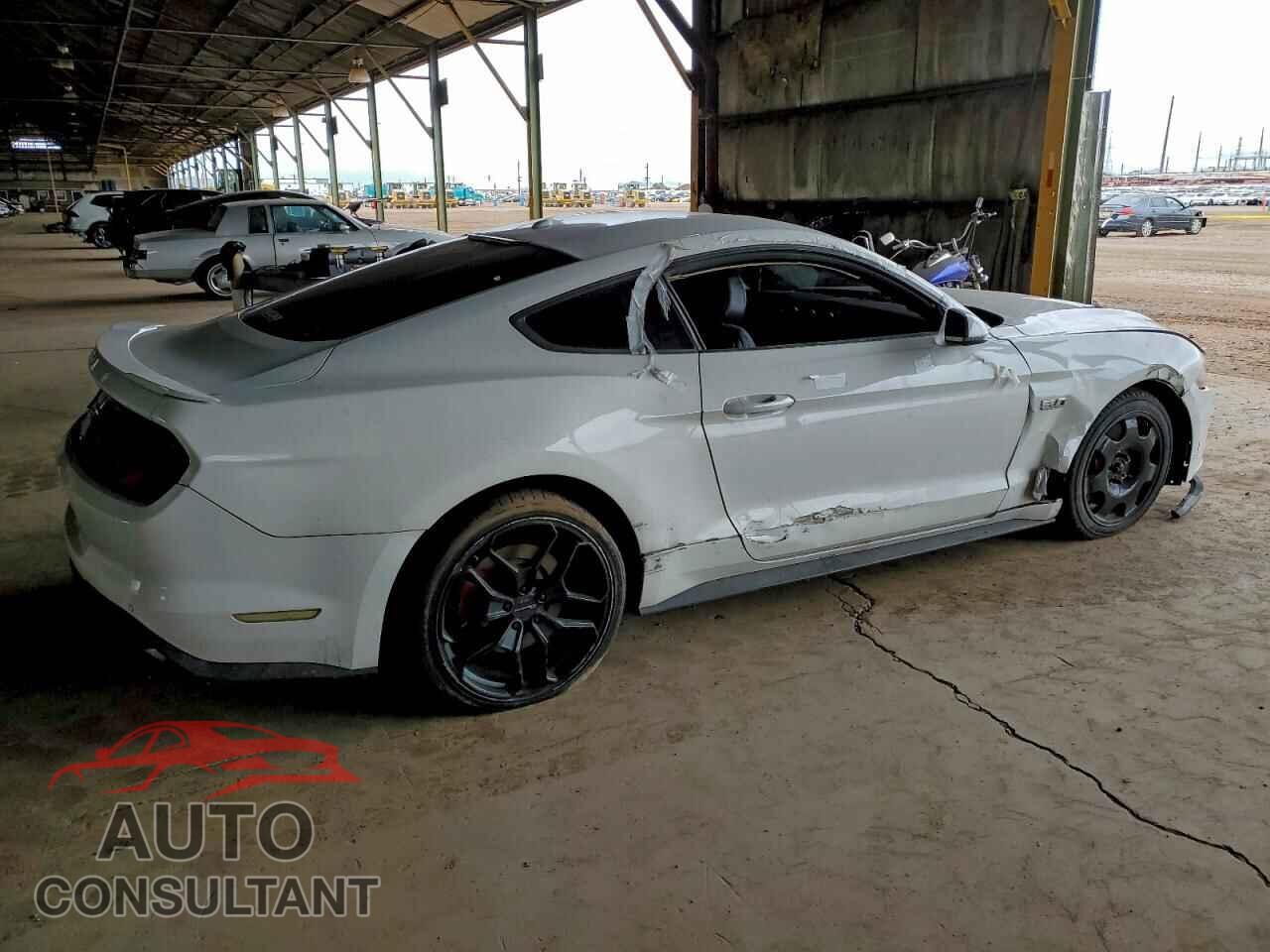 FORD MUSTANG 2019 - 1FA6P8CF4K5151925