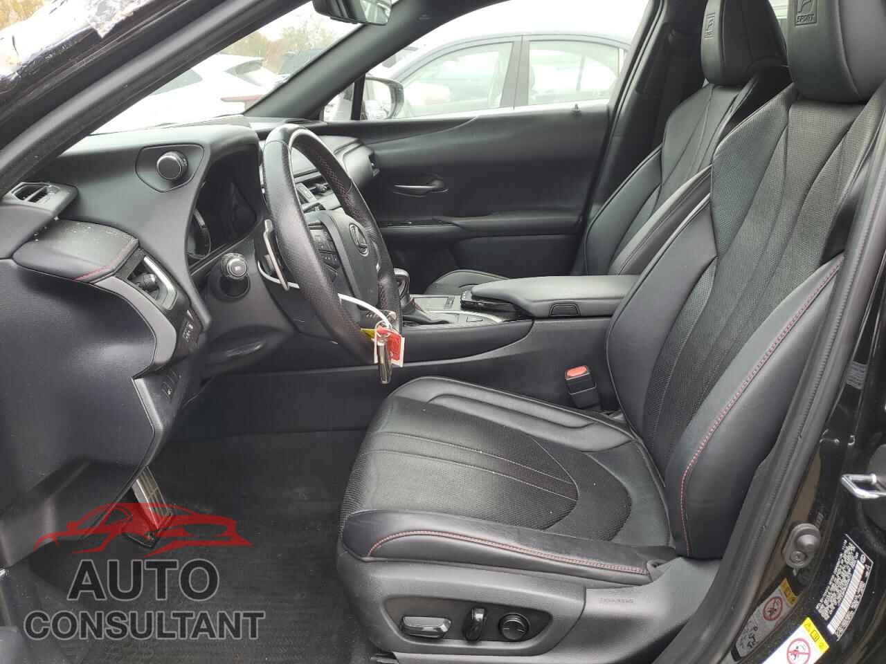 LEXUS UX 200 2019 - JTHY3JBH3K2006013
