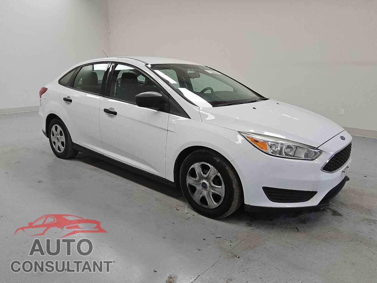FORD FOCUS 2017 - 1FADP3E26HL317595