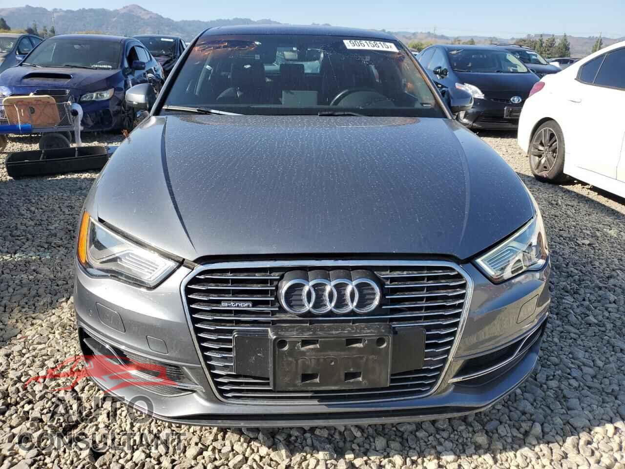 AUDI A3 2016 - WAUTPBFF4GA038087