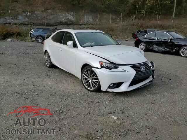 LEXUS IS 2015 - JTHBF1D22F5045296