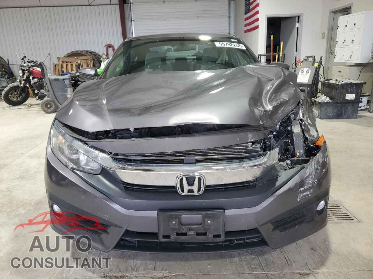 HONDA CIVIC 2018 - 2HGFC3B37JH351626