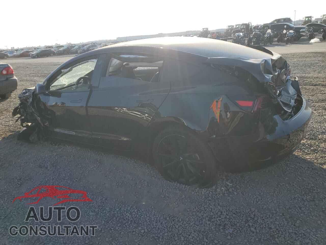 TESLA MODEL 3 2022 - 5YJ3E1EB0NF323438