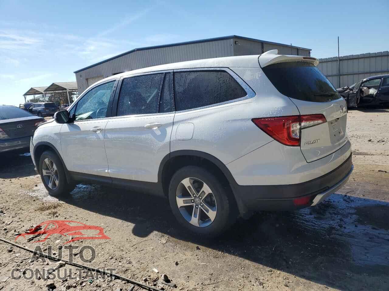 HONDA PILOT 2021 - 5FNYF5H53MB027912