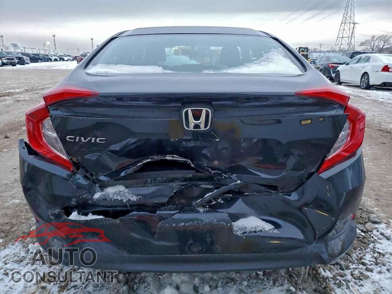 HONDA CIVIC 2018 - 2HGFC2F55JH554844