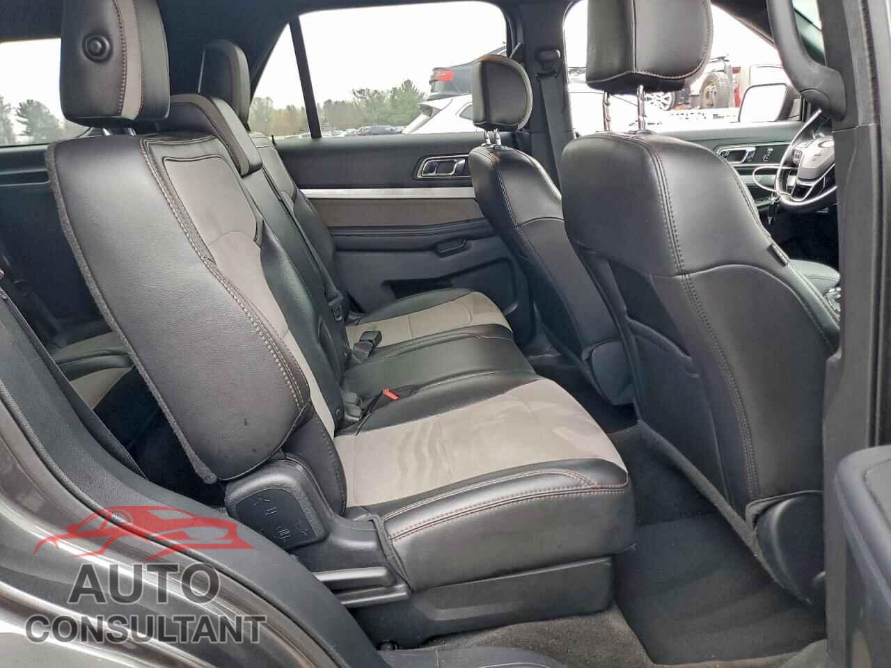 FORD EXPLORER 2017 - 1FM5K8D85HGE32046