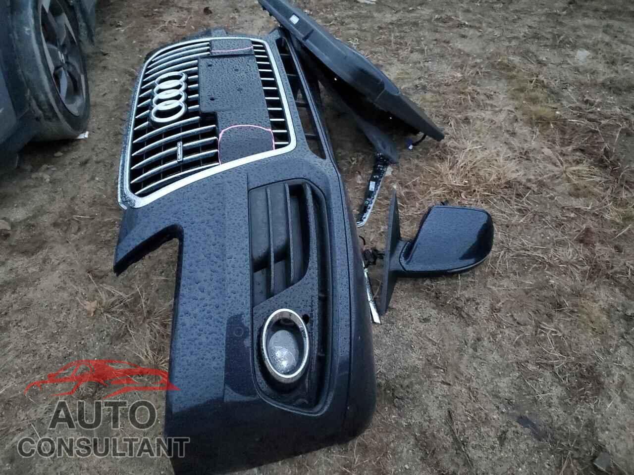 AUDI Q5 2013 - WA1LFAFP8DA006144