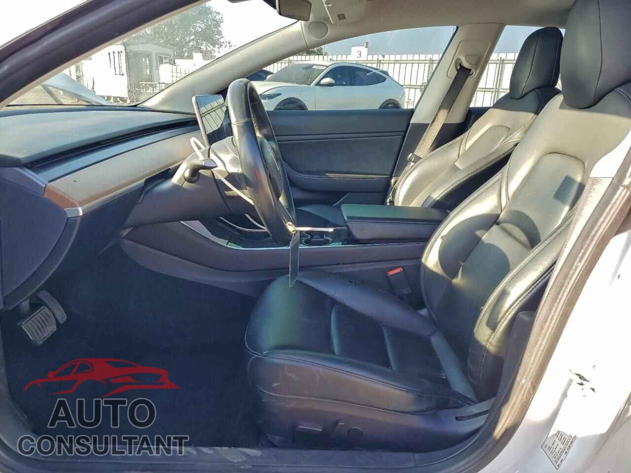 TESLA MODEL 3 2018 - 5YJ3E1EA9JF118430