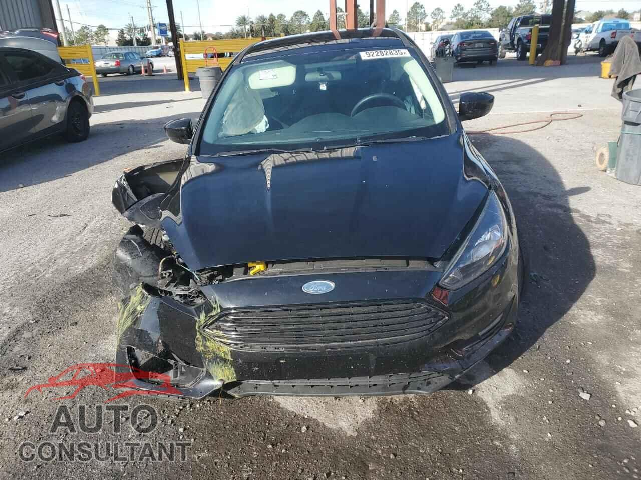 FORD FOCUS 2018 - 1FADP3FE4JL275488