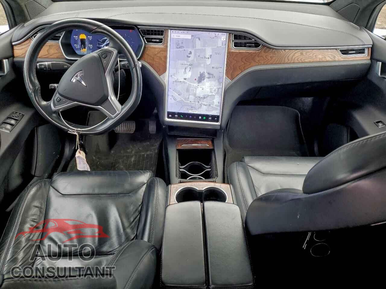 TESLA MODEL X 2016 - 5YJXCDE2XGF030366