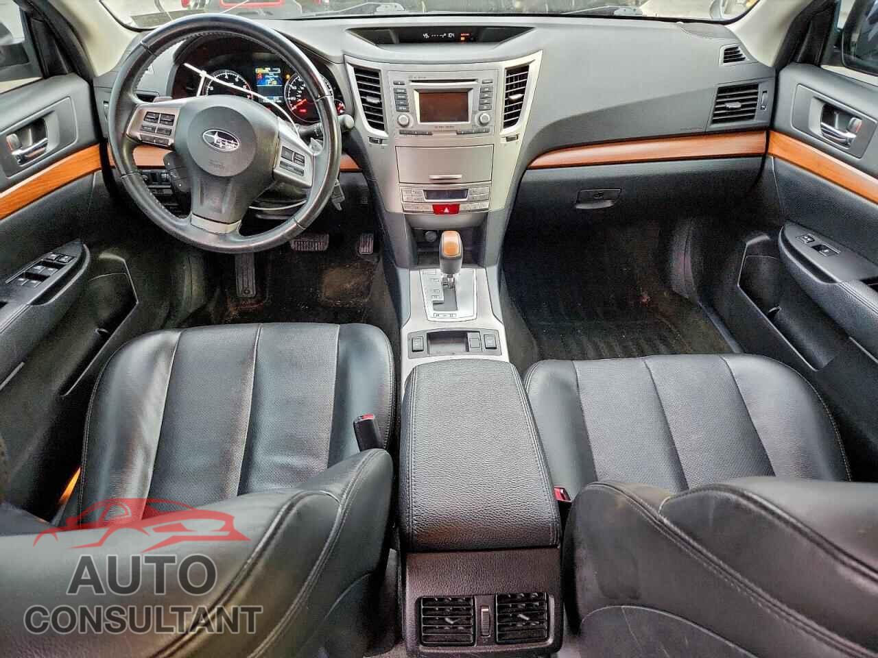 SUBARU OUTBACK 2013 - 4S4BRBKC8D3238826