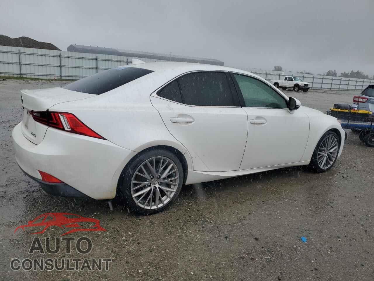 LEXUS IS 2014 - JTHBF1D27E5035751