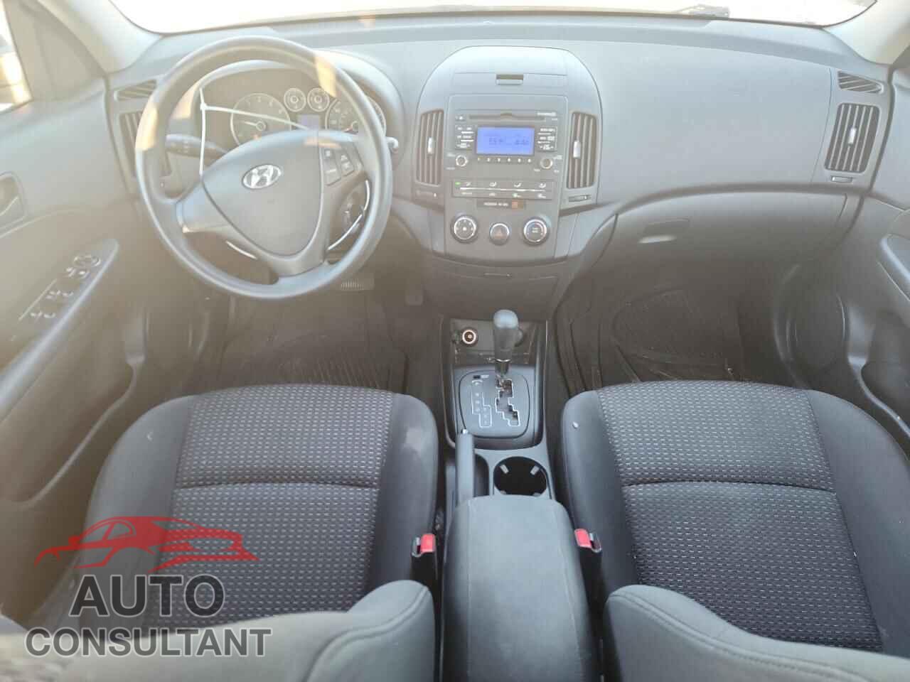 HYUNDAI ELANTRA 2012 - KMHDB8AE7CU139698
