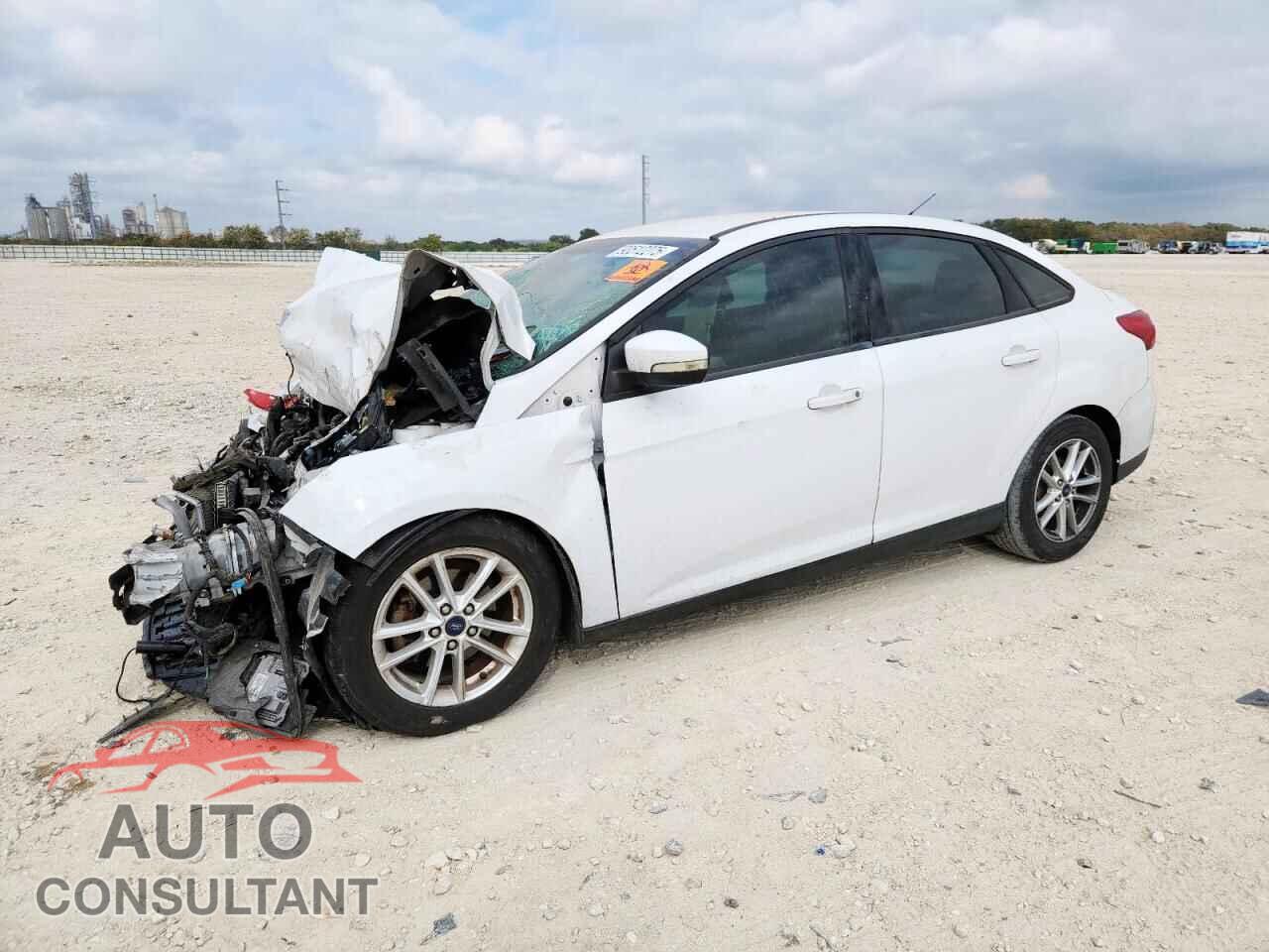 FORD FOCUS 2016 - 1FADP3F28GL359943