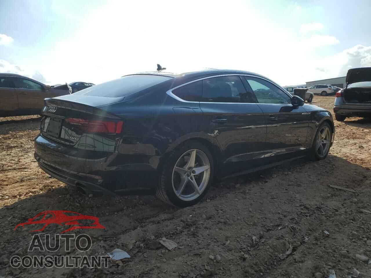 AUDI A5 2018 - WAUFNCF53JA053672