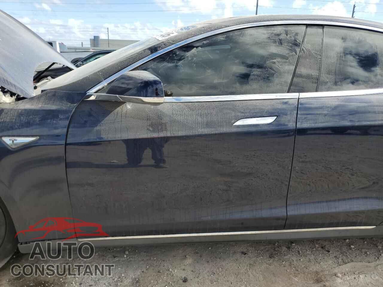 TESLA MODEL S 2014 - 5YJSA1H15EFP41245