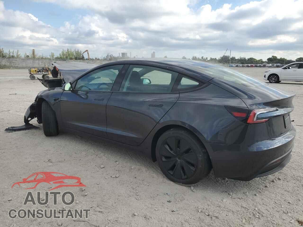 TESLA MODEL 3 2025 - 5YJ3E1EA9SF061244