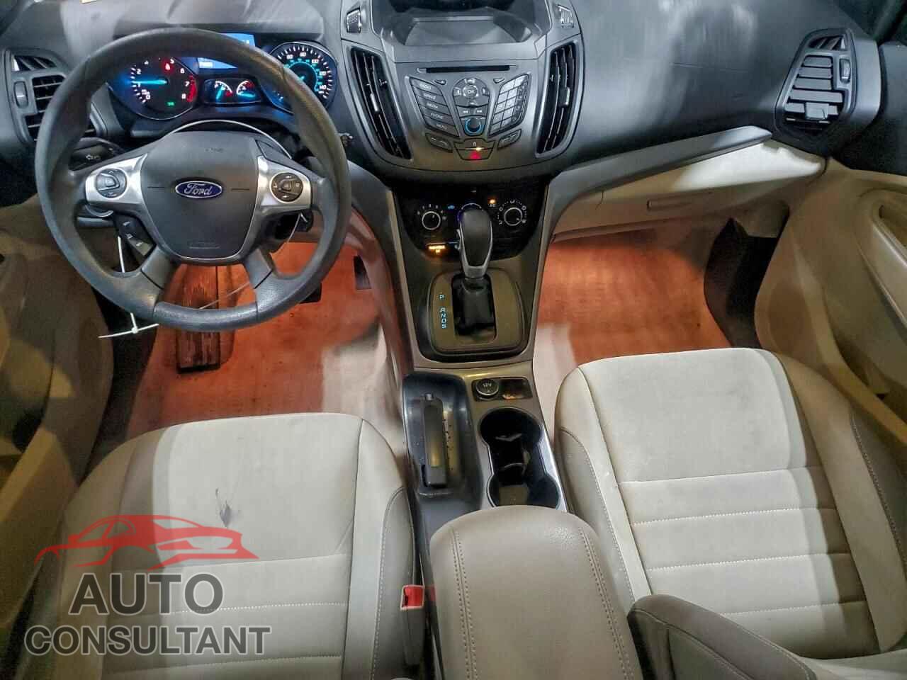 FORD ESCAPE 2015 - 1FMCU0G72FUC84426