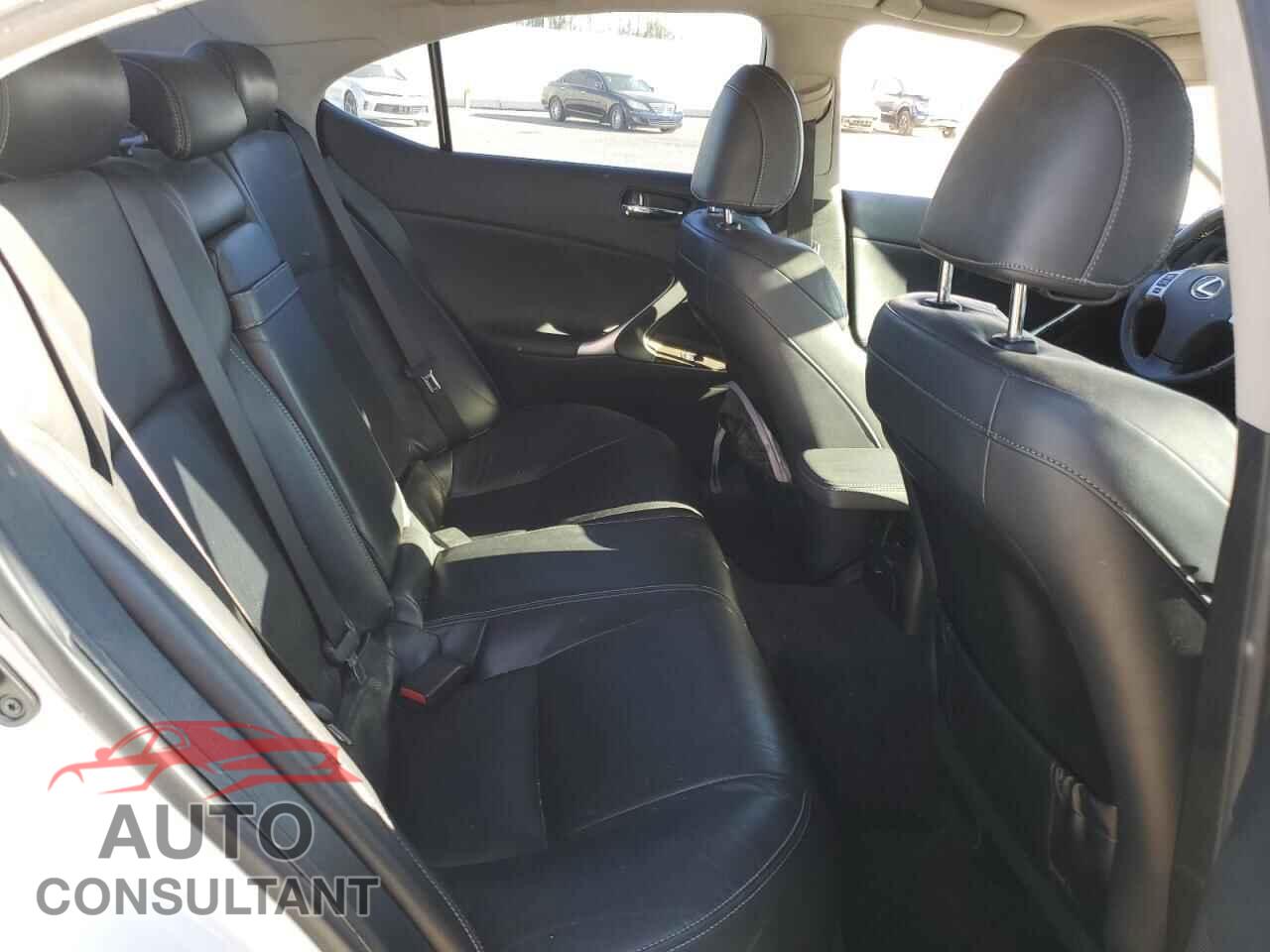 LEXUS IS 2012 - JTHBF5C20C5158359