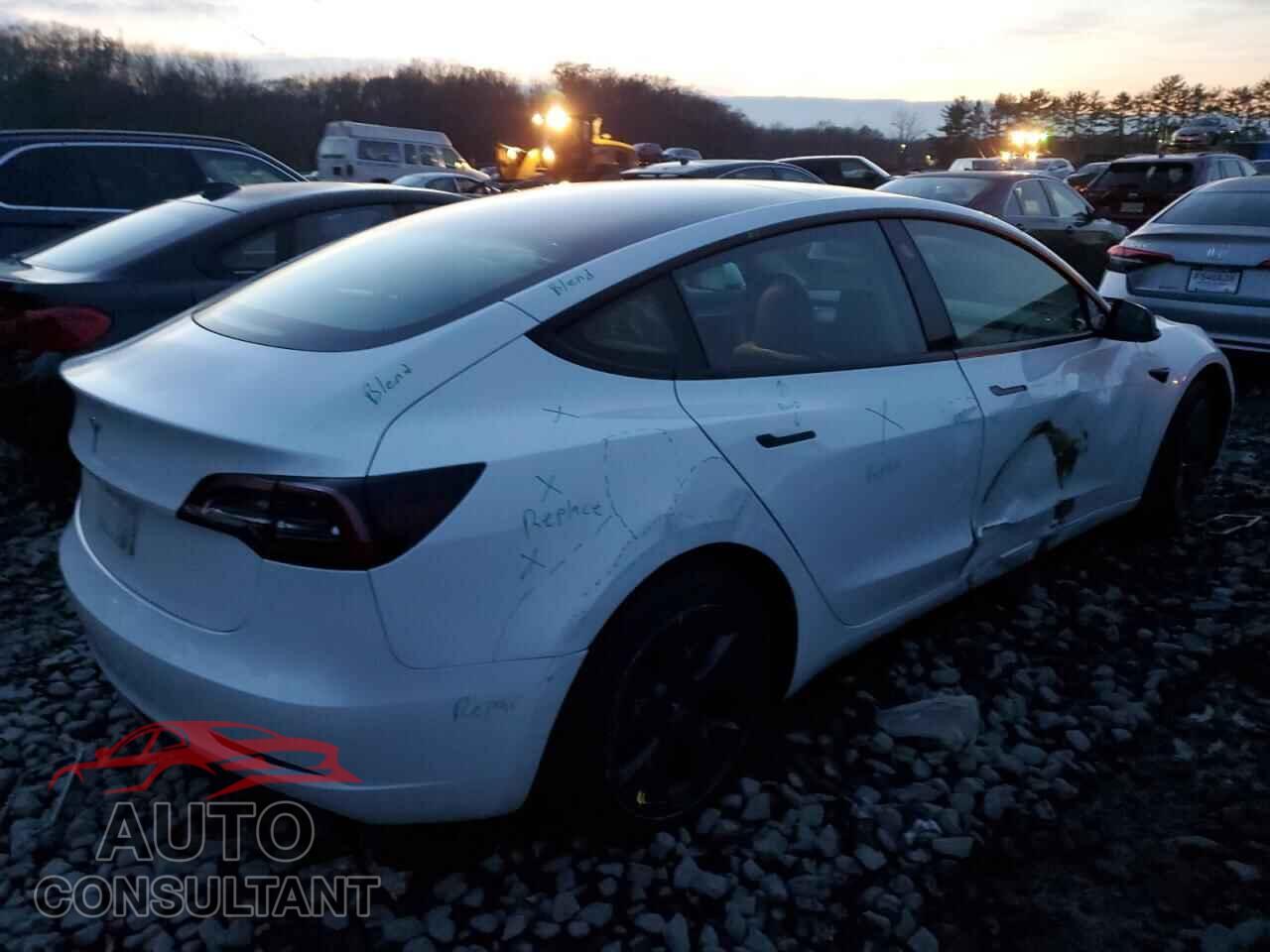 TESLA MODEL 3 2023 - 5YJ3E1EA3PF585657