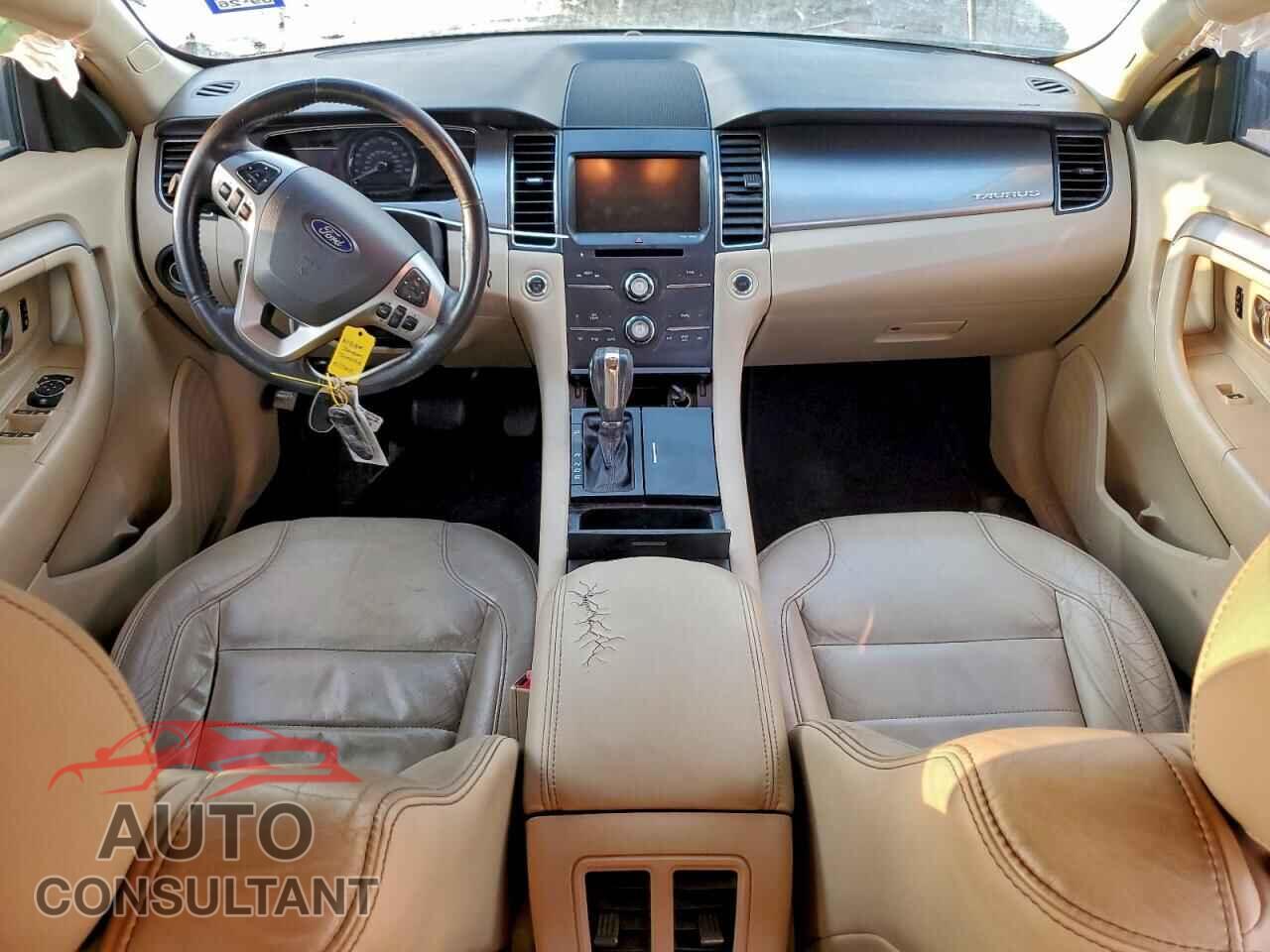 FORD TAURUS 2015 - 1FAHP2E86FG174881