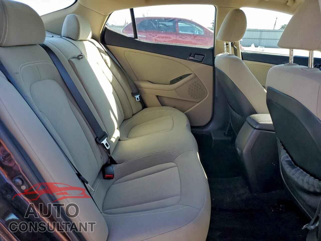 KIA OPTIMA 2011 - KNAGM4A79B5127788