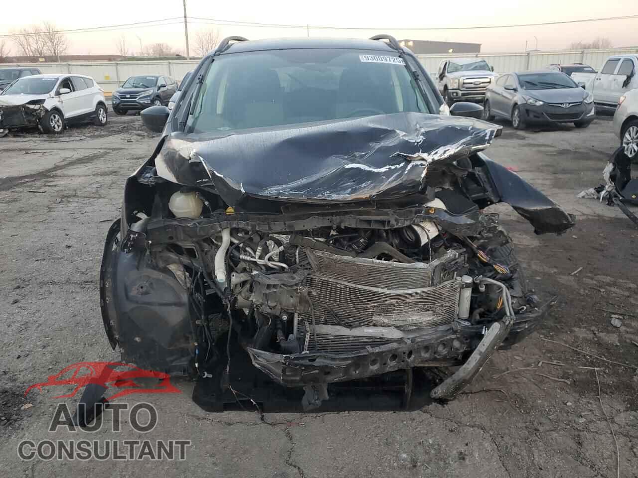 FORD ESCAPE 2018 - 1FMCU0GD2JUB59778